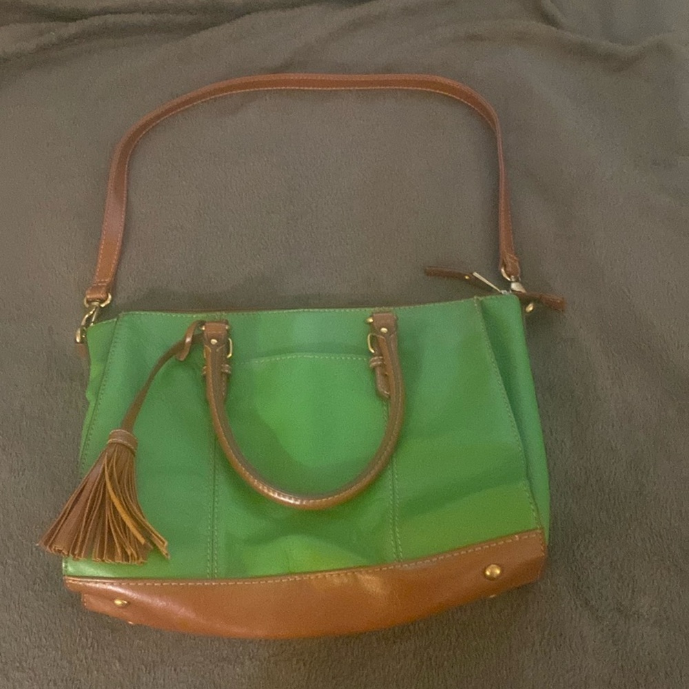 GENUINE LEATHER green Tignanello purse/handbag!